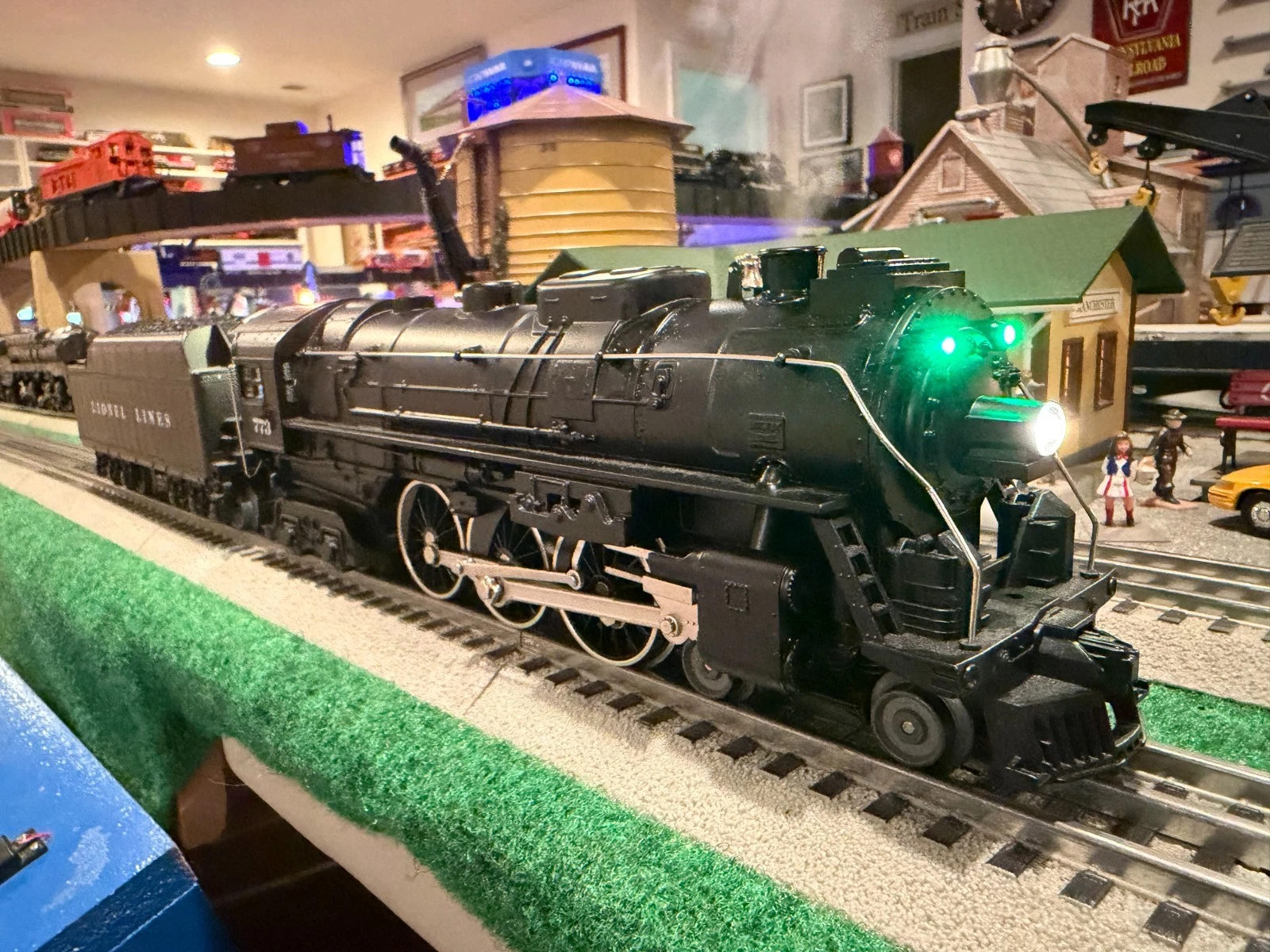 Lionel 2232040 LIONEL LINES LionChief Plus 2.0 Hudson Steam Locomotive #773 NIB