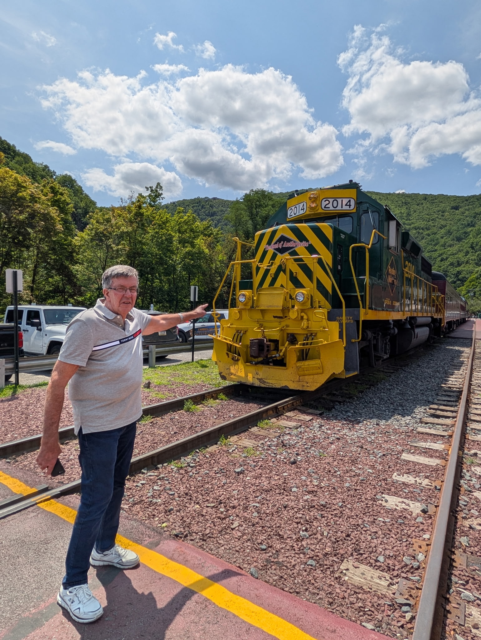 poconotrain1_4796 — seller profile photo